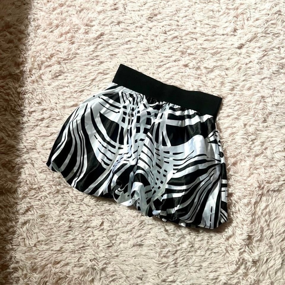 Monochrome Vintage Y2K Abstract Artistic Bubble Skirt Womens S Princess Goddess